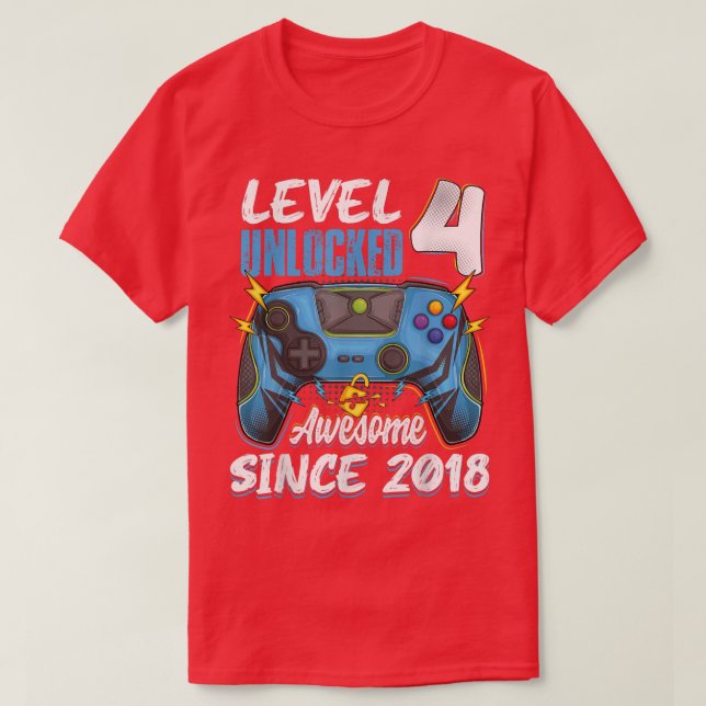Nivå 4 Olåst fantastisk 2018 4e födelsedagen-pojke T Shirt (Design framsida)