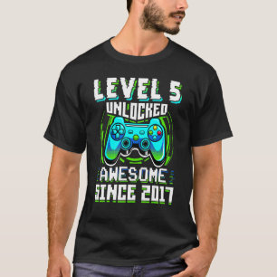 Nivå 5 olåst Fantastisk sedan 2017 Videospelaren 5 T Shirt