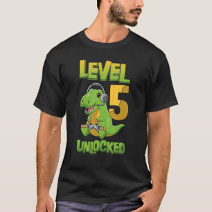 Nivå 5 Olåst födelsedag 5 år gammal vid T Shirt