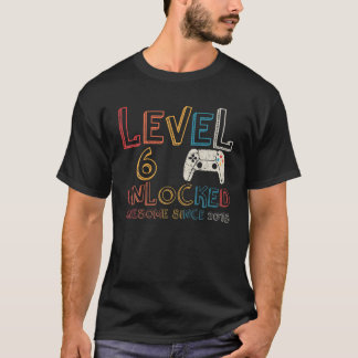 Nivå 6 olåst Fantastisk sedan 2015 Vintagen 6e Bi T Shirt