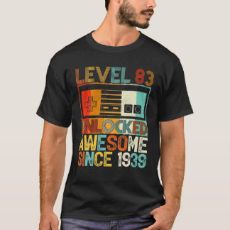 Nivå 83 olåst Fantastisk sedan 1939 83:e födelseda T Shirt
