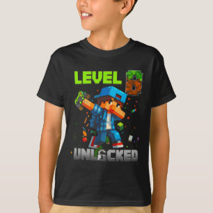 Nivå 8 Upplåst Rolig Födelsedags Pojke Pixel Spela T Shirt