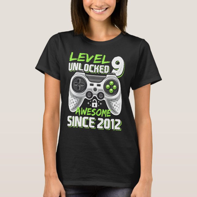 Nivå 9 Olåst Fantastisk 2012-videospel 9:e födelse T Shirt (Framsida)