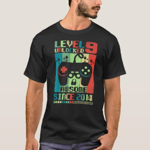 Nivå 9 Olåst Fantastisk 2014 Gamer Boy 9th Birthd T Shirt