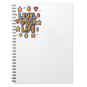 "Nivå upp ditt liv" - Pixel Art Motivational Desi Anteckningsbok