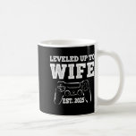 Nivå upp till frun 2025 Funny Ny gifta Gamer t Kaffemugg<br><div class="desc">Uppdelad upp till 2025 års finstilt Ny gifta Gamer Tee för henne</div>