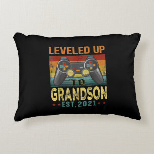 Nivå upp till Grandson 2021 Video Gamer Prydnadskudde