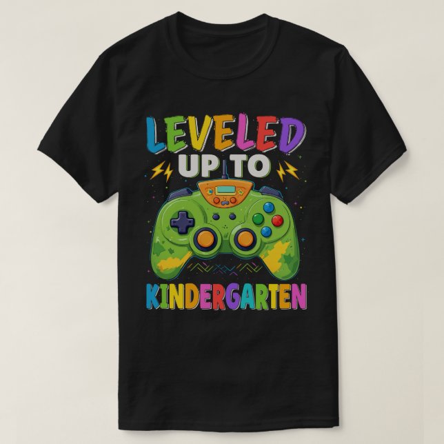 Nivå upp till Kindergarten Gamer Back to school T Shirt (Design framsida)
