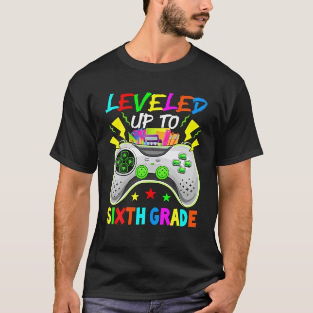 Nivå upp till sjätte Klass-populäraste spel för vi T Shirt (Framsida)