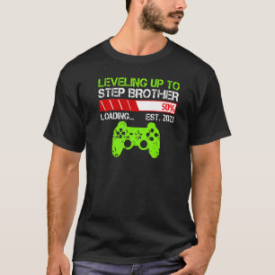 Nivå upp till steg broder Est 2023 ny broder T Shirt