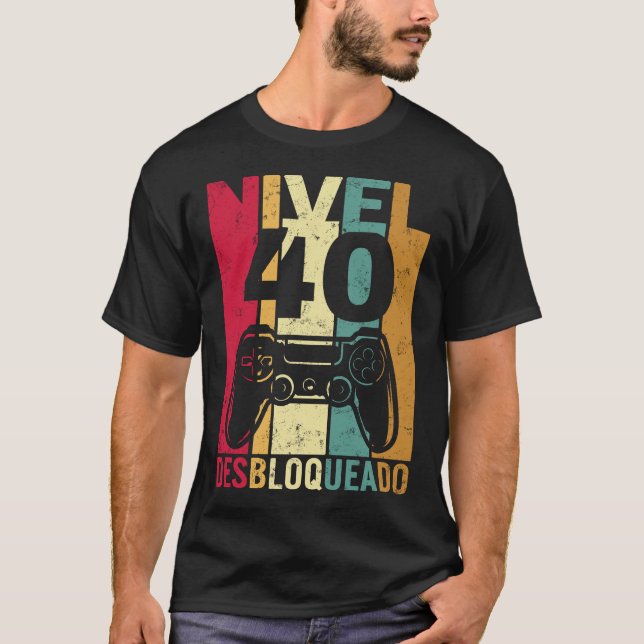 Nivel 40 desbloqueado, finalmente adulto, regalo t shirt (Framsida)