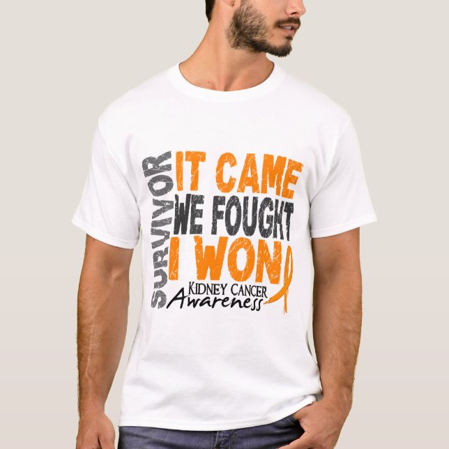 Njurecanceröverlevanden som det kom oss, slogs mig t shirt (Framsida)