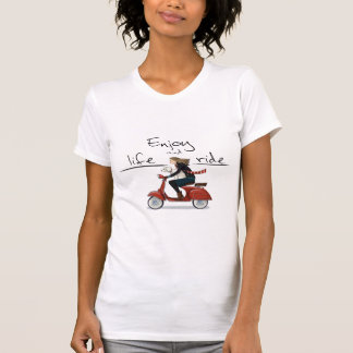 Njut av liv och kör vespa T-shirt