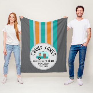 Njut av livet tillsammans med Retro Camper Fleecefilt