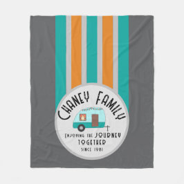 Njut av livet tillsammans med Retro Camper Fleecefilt