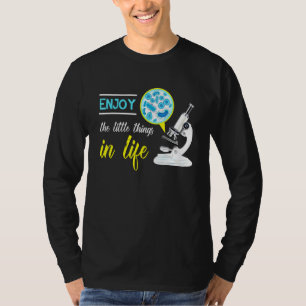 Njut av Sak i biologins biologi T Shirt