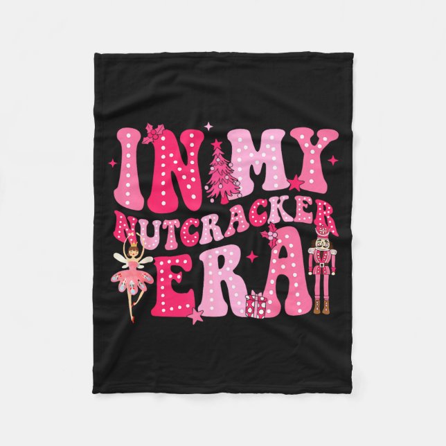 Nk Nutcracker Squad In My Nutcracker Era Nk Christ Fleecefilt (Framsidan)