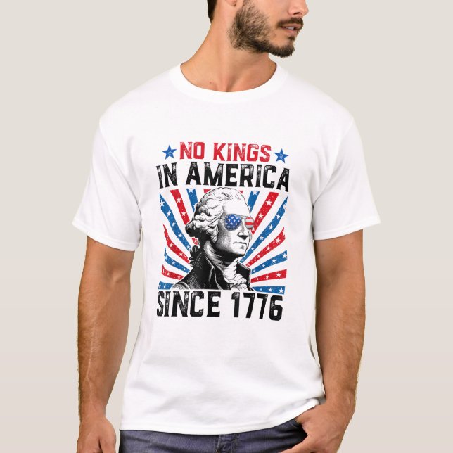No Kings in America Since 1776 Distressed USA Flag T Shirt (Framsida)