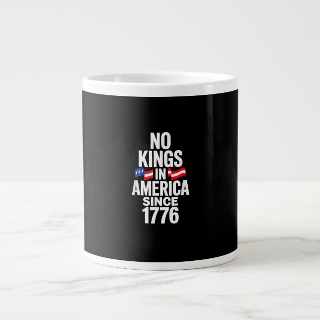 No Kings In America Since 1776 Simple Classic Jumbo Mugg (Framsidan)