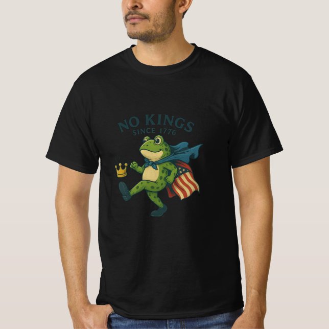No Kings Since 1776 Funny American Frog Shirt T Shirt (Framsida)