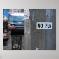 NO ROLIGT Pole Graffiti Urban Photography New York