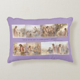 No unimportant person prydnadskudde