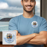 Noahs Ark Cute Animals Blue Boy Mamma ska vara Knapp<br><div class="desc">Välkommen till vår "Noahs Ark Cute Animals Blue Boy Shower"-samling, där charm möter stollig i alla detaljer. Den tidlösa historien om Noahs Ark är inspirerad av att denna samling fångar oskuld och glädjen att välkomna en ny mängd glädje till världen. Föreställ er vackra djur i mjuka skuggor och tropiska grönområden,...</div>