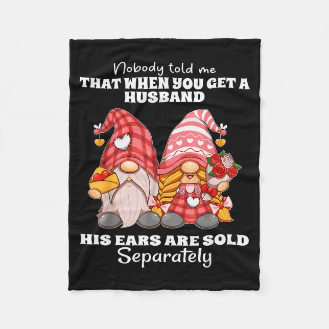 Nobody Told Me That When You Get A Husband His Ear Fleecefilt (Framsidan)