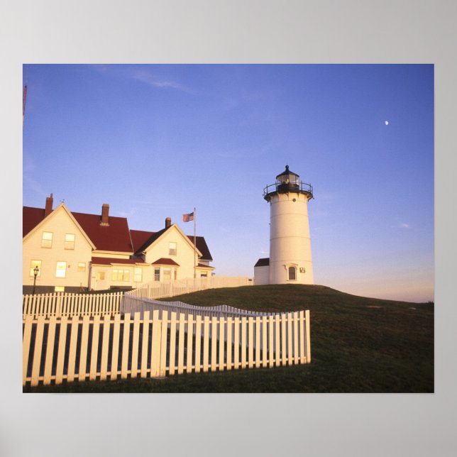 Nobska Lighthouse, Skogen Hål, Massachusetts Poster (Framsidan)