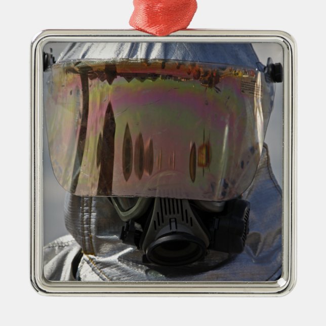 Noggrann bild av brandsläckare julgransprydnad metall (Framsidan)