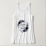 Nokvändning Blommigt Budens mamma Linne Med Racerback<br><div class="desc">Tvättfärgsöverstrykningsdesign med Blommigt med handmålade stommar,  vindrutor,  Löv,  flytande. Färgblått,  Dusty blue,  Mörk nästan Black Grått och Mauve rosas tips. Med Hand plockade Line inslag,  ,  Chic,  Typsnitt och Elegant Blommigt,  andedräkt - Budens mamma Shirt! ~ Kolla min butik för att se hela sviten för den här designen!</div>