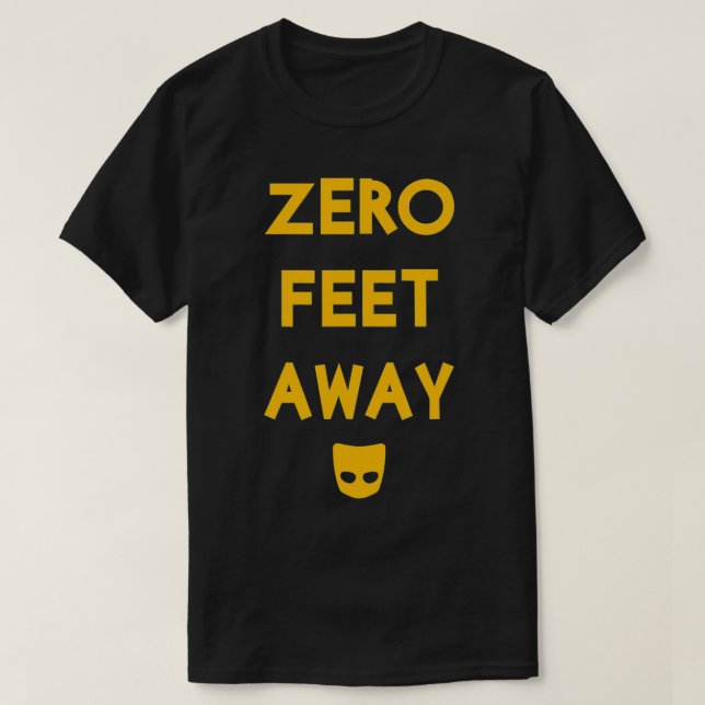 Noll 0 feet Away Funny Gay Cruising T Shirt (Design framsida)
