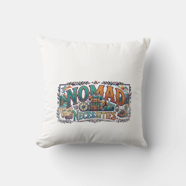 Nomad Necessities T-Shirt Kudde (Framsida)