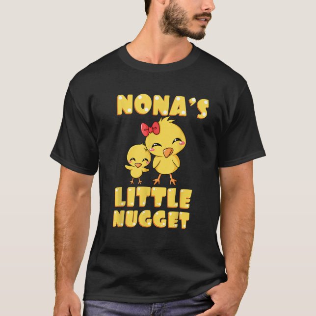Nona s Little Nugget Chicken Älskare Grandmor T Shirt (Framsida)