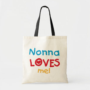 Nonna älskar mig T-tröja och gåvor Tygkasse