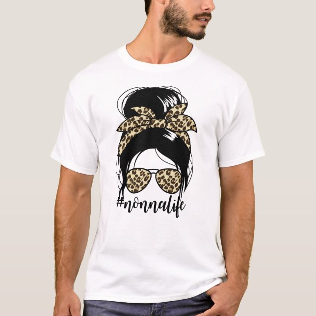 Nonnalife Messy Bun Mors dag Grandma Nonna T Shirt (Framsida)