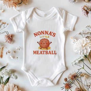 Nonnas lilla Meatball Baby Cute Italiensk gåva T Shirt