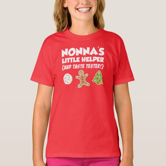 Nonna's Little Helper Christmas Cookies T-Shirt (Framsida)