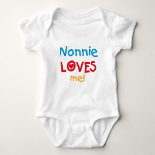 Nonnie älskar mig Tshirts och gåvor