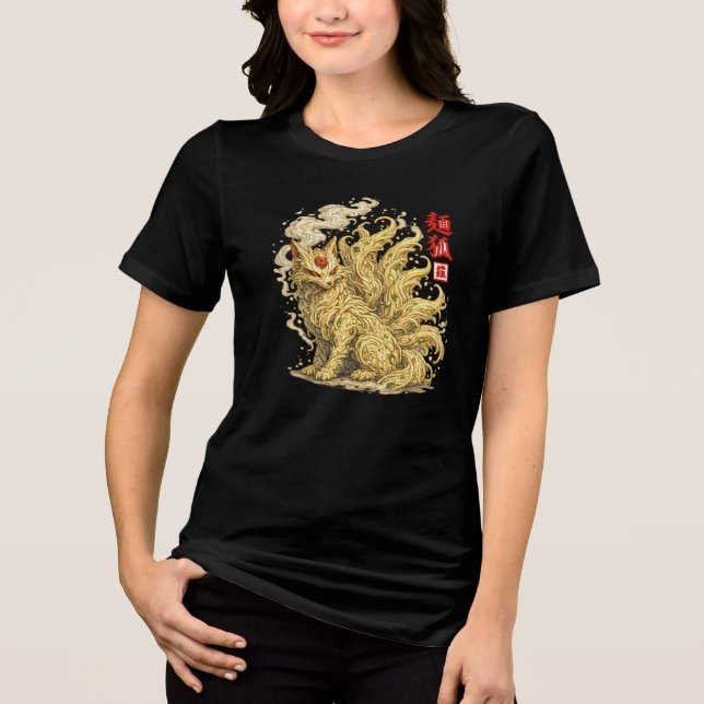 Noodle Kitsune – Japanese Fox Spirit Made of Ramen T Shirt (Framsida)