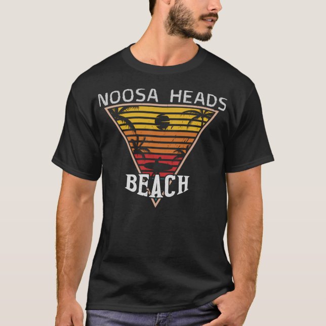 Noosa Head Beach Time T Shirt (Framsida)