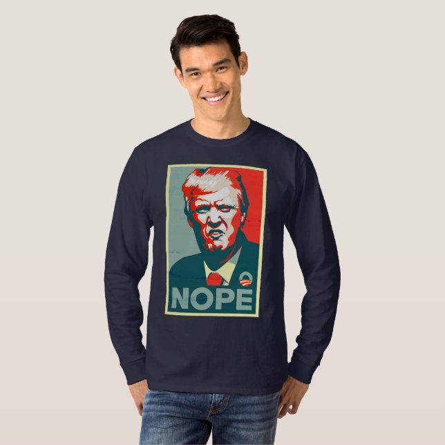 "Nope"-antitrumpShirt Tröja (Hel framsida)
