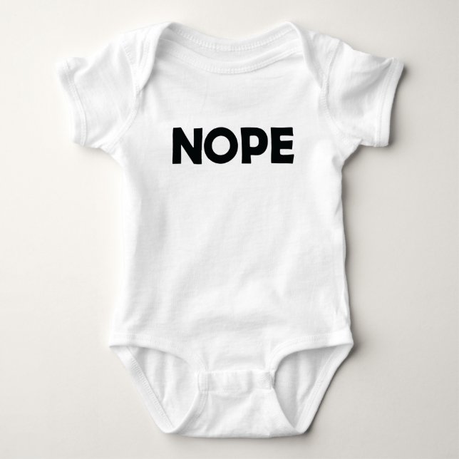 NOPE T SHIRT (Framsida)