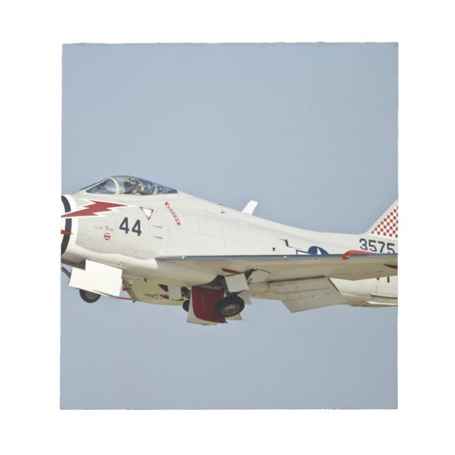 Nordamerikanskt Naval FJ2 Fury Jet Fighter flygand Anteckningsblock (Framsida)