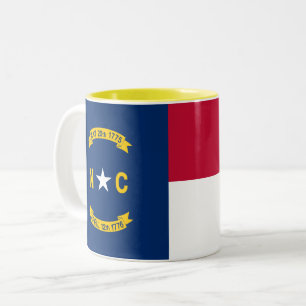 Nordcarolina statliga flagga Två-Tonad mugg