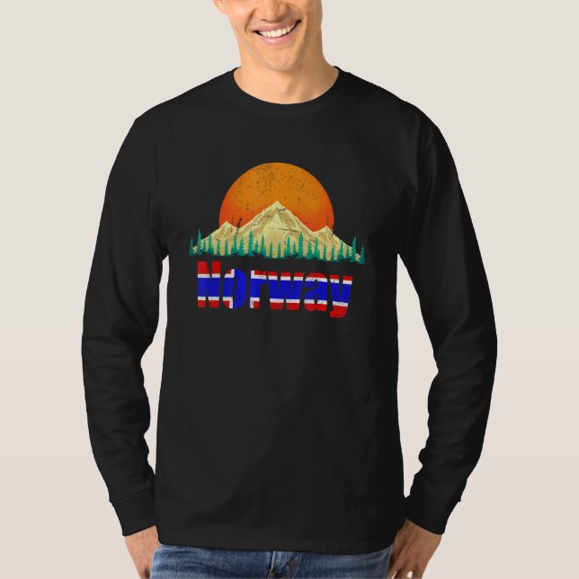 Nordic Country Norwegian Flag Mountains Sunset Nor T Shirt (Framsida)