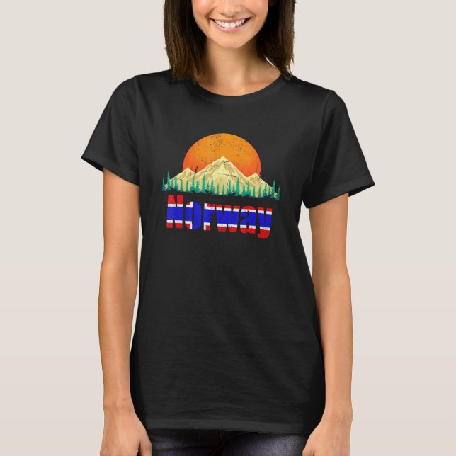 Nordic Country Norwegian Flag Mountains Sunset Nor T Shirt (Framsida)