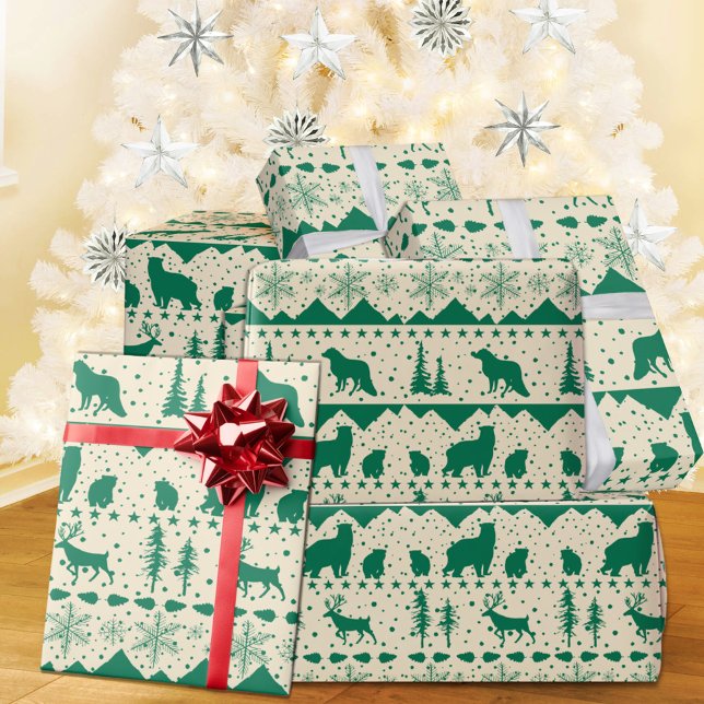 Nordic Sweater Grönt Winter Animals Creamy Beige Presentpapper (Nordic Sweater Creamy White & Green Winter Animals Christmas Holiday Wrapping Paper Rolls)