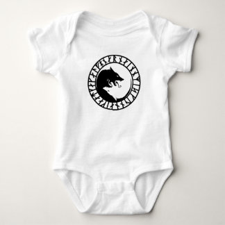 Nordiska runor för Runic förfärliga vargviking T-shirt
