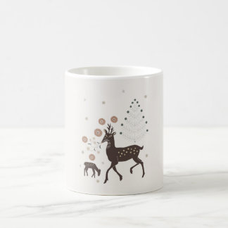 Nordiska vinter skogs hjortar kaffemugg